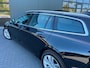 Volvo V60 2.0 B3 Business Pro NL.Auto/Panoramadak/Elc. Trekhaak/Harman-Kardon/Camera/1Ste Eigenaar/Dealer onderhouden
