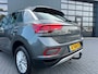 Volkswagen T-Roc 1.5 TSI Life Business NL.Auto/150PK/Stoelverw./Climatronic/Carplay/Trekhaak/1Ste Eigenaar/Dealer Onderhouden