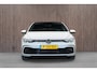 Volkswagen Golf 1.5 eTSI R-line 2021 DSG Pano IQ Carplay Camera