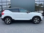 Volvo XC40 1.5 T2 Momentum NL.Auto/Two-Tone/Trekhaak/Camera/Stoelverw./Carplay/1Ste Eigenaar/Dealer Onderhouden