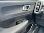 Volvo XC40 1.5 T2 Momentum NL.Auto/Two-Tone/Trekhaak/Camera/Stoelverw./Carplay/1Ste Eigenaar/Dealer Onderhouden