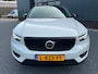 Volvo XC40 1.5 T2 Momentum NL.Auto/Two-Tone/Trekhaak/Camera/Stoelverw./Carplay/1Ste Eigenaar/Dealer Onderhouden