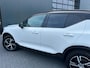 Volvo XC40 1.5 T2 Momentum NL.Auto/Two-Tone/Trekhaak/Camera/Stoelverw./Carplay/1Ste Eigenaar/Dealer Onderhouden