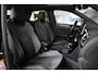 Volkswagen T-Roc 1.5 TSI 150pk R-Line Business+ | IQ. Light | Pano | Camera | 100% (Dealer) onderhouden label