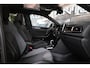 Volkswagen T-Roc 1.5 TSI 150pk R-Line Business+ | IQ. Light | Pano | Camera | 100% (Dealer) onderhouden label
