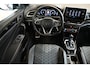 Volkswagen T-Roc 1.5 TSI 150pk R-Line Business+ | IQ. Light | Pano | Camera | 100% (Dealer) onderhouden label