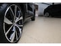 Volkswagen T-Roc 1.5 TSI 150pk R-Line Business+ | IQ. Light | Pano | Camera | 100% (Dealer) onderhouden label
