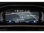 Volkswagen T-Roc 1.5 TSI 150pk R-Line Business+ | IQ. Light | Pano | Camera | 100% (Dealer) onderhouden label