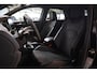 Volkswagen T-Roc 1.5 TSI 150pk R-Line Business+ | IQ. Light | Pano | Camera | 100% (Dealer) onderhouden label