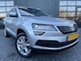Skoda Karoq 1.5 TSI ACT Business Edition Plus NL.Auto/Trekhaak/Camera/Adaptive-Cruise/Carplay/Climatronic/1Ste Eigenaar