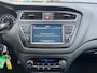 Hyundai i20 1.0 T-GDI Comfort 100PK/Camera/Leder/Carplay/Navigatie/Clima/Cruise/Trekhaak/2De Eigenaar/Nieuwstaat !!