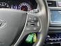 Hyundai i20 1.0 T-GDI Comfort 100PK/Camera/Leder/Carplay/Navigatie/Clima/Cruise/Trekhaak/2De Eigenaar/Nieuwstaat !!
