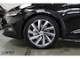 Skoda Octavia Combi 1.4 TSI iV PHEV Sportline Business | Pano Trekhaak Memory DCC Matrix ACC HuD Camera CarPlay