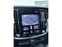 Volvo S60 2.0 B4 R-Design | Head-up Display | Harman Kardon Audio | Panoramadak | Achteruitrijcamera | LED Koplampen Adaptief | Keyless Entry | Elektrisch Verstelbare Voorstoelen | Cruise Control Adaptief | BLIS | Navigatie | Apple Carplay | Android Auto
