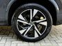 Volvo XC90 2.0 T8 Recharge AWD 445pk R-Design | SOH 100% | Long range | Leder/nubuck contourstoel | Memory | Stoel&stuurverwarming | Camera | Navigatie | Apple CarPlay | Full-LED | DAB | Keyless | Dodehoekdetectie | Elektrische achterklep | 20 inch velgen | Volledig onderhouden