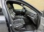 Volvo XC90 2.0 T8 Recharge AWD 445pk R-Design | SOH 100% | Long range | Leder/nubuck contourstoel | Memory | Stoel&stuurverwarming | Camera | Navigatie | Apple CarPlay | Full-LED | DAB | Keyless | Dodehoekdetectie | Elektrische achterklep | 20 inch velgen | Volledig onderhouden