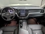 Volvo XC60 2.0 B5 Momentum Business | Trekhaak | Leder | Stoel & stuurverwarming | Camera | Standkachel | Pilot Assist |