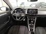 Volkswagen T-Roc 1.0 TSI Life / PARKEER SENSOREN/ CRUISE/ DIGITAL DASH/ NAVI/ AIRCO