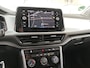 Volkswagen T-Roc 1.0 TSI Life / PARKEER SENSOREN/ CRUISE/ DIGITAL DASH/ NAVI/ AIRCO