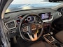Kia Ceed Sportswagon 1.0 T-GDI DynamincPlusLine / Full-LED / Apple Carplay / Android Auto / Geblindeerde achterruiten.