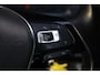 Volkswagen Transporter 2.0 TDI L2H1 DC Highline 110PK / 75kW, NL auto, nieuw door ons geleverd en onderhouden, adaptieve cruise control (ACC), verwarmbare voorruit, LED koplampen, dubbele cabine met 5 zitplaatsen, navigatie, airco, DAB+, parkeersensoren voor en achter (PDC), elektrisch verstel-, verwarm- en inklapbare buitenspiegels, glas look, achterdeuren met ruiten, lat om lat laadvloer, trekhaak, 17" LMV, licht en zichtpakket, grootlichtassistent (Light Assist) etc.etc.