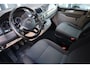 Volkswagen Transporter 2.0 TDI L2H1 DC Highline 110PK / 75kW, NL auto, nieuw door ons geleverd en onderhouden, adaptieve cruise control (ACC), verwarmbare voorruit, LED koplampen, dubbele cabine met 5 zitplaatsen, navigatie, airco, DAB+, parkeersensoren voor en achter (PDC), elektrisch verstel-, verwarm- en inklapbare buitenspiegels, glas look, achterdeuren met ruiten, lat om lat laadvloer, trekhaak, 17" LMV, licht en zichtpakket, grootlichtassistent (Light Assist) etc.etc.