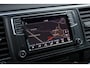 Volkswagen Transporter 2.0 TDI L2H1 DC Highline 110PK / 75kW, NL auto, nieuw door ons geleverd en onderhouden, adaptieve cruise control (ACC), verwarmbare voorruit, LED koplampen, dubbele cabine met 5 zitplaatsen, navigatie, airco, DAB+, parkeersensoren voor en achter (PDC), elektrisch verstel-, verwarm- en inklapbare buitenspiegels, glas look, achterdeuren met ruiten, lat om lat laadvloer, trekhaak, 17" LMV, licht en zichtpakket, grootlichtassistent (Light Assist) etc.etc.