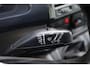 Volkswagen Transporter 2.0 TDI L2H1 DC Highline 110PK / 75kW, NL auto, nieuw door ons geleverd en onderhouden, adaptieve cruise control (ACC), verwarmbare voorruit, LED koplampen, dubbele cabine met 5 zitplaatsen, navigatie, airco, DAB+, parkeersensoren voor en achter (PDC), elektrisch verstel-, verwarm- en inklapbare buitenspiegels, glas look, achterdeuren met ruiten, lat om lat laadvloer, trekhaak, 17" LMV, licht en zichtpakket, grootlichtassistent (Light Assist) etc.etc.