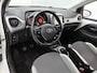 Toyota Aygo 1.0 VVT-i x-play | Navigatie | Airco | Achteruitrijcamera | Elektrische ramen voor | Elektrisch verstelbare buitenspiegels |