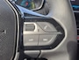 Peugeot e-208 EV Active Pack 50 kWh | Cruise control | Navigatiesysteem | Keyless start | DAB | LM Velgen | 100% Elektrisch