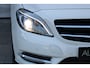 Mercedes-Benz B-klasse 180 Ambition Bi Xenon Stoelverwarming 18Inch