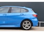 BMW 1-Serie 118i M-Sport Executive Edition Misano Blau | 1e eig. | Stoelverwarming | Keyless Entry | Live Cockpit Professional | Stuurverwarming