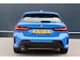 BMW 1-Serie 118i M-Sport Executive Edition Misano Blau | 1e eig. | Stoelverwarming | Keyless Entry | Live Cockpit Professional | Stuurverwarming