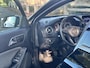 Mercedes-Benz A-klasse 180 Business Solution AMG