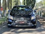 Mercedes-Benz A-klasse 180 Business Solution AMG