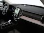 Volvo XC90 T8 Recharge AWD Ultra Dark | Luchtvering | Bowers & Wilkins | 360° | Head-Up | Massage | Panoramadak | Trekhaak
