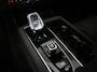 Volvo XC90 T8 Recharge AWD Ultra Dark | Luchtvering | Bowers & Wilkins | 360° | Head-Up | Massage | Panoramadak | Trekhaak