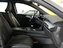 Renault Austral 1.2 mild hybrid advanced 130 techno *Dealer onderhouden!* - Dodehoek - Draadloze telefoonlader - Uitstap en uitparkeerwaarschuwing - Verwarmde voorruit