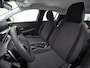 Peugeot 208 1.2 Hybrid 110 e-DCS6 Sport Style Automaat (APPLE CARPLAY, GROOT NAVI, PARKEERSENSOREN, SPORTSTOELEN, CRUISE, LANE ASSIST, NIEUWSTAAT)