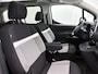 Citroën E-Berlingo Shine 50 kWh 136pk | Accu 96% | Navigatie via Apple Carplay / Android Auto | Panoramadak | Achteruitrijcamera | Climate Control | Cruise Control | Parkeersensoren v+a | Winterpakket | Keyless | Dodehoeksensor | Bluetooth | DAB+ radio | Elektrisch inklapbare spiegels | Automatisch dimlicht | Regensensor | 2x Schuifdeur | Donker getint glas | 17" lichtmetalen velgen |