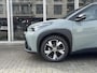 Toyota Aygo X 1.5 Hybrid Pulse Plus | Tarragon, Bi-Tone, Stoelverwarming, Climate control, Startknop, LED, 17 inch