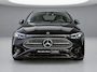 Mercedes-Benz CLA 180 Business Solution AMG | Premium Pakket | Night Pakket | Panoramadak | MBUX Superscreen | 360° Camera | Adaptieve Cruise Control | Dodehoekassistent | Verkeersbordenassistent | Augmented Reality voor Navigatie | Elektrisch Verstelbare Stoelen + Memory | Stoelverwarming | Sfeerverlichting | THERMOTRONIC Klimaatregeling |  Apple CarPlay | Android Auto | Elektrische Klep Kofferbak | Achteruitrijcamera | Parkeersensoren