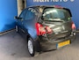 Renault Twingo 1.2 16V Parisienne Nieuwe APK