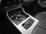 Mazda CX-60 2.5 e-SkyActiv PHEV Takumi 328Pk Automaat (PANORAMADAK, HEAD-UP DISPLAY, STOELKOELING/VERWARMING, BOSE, 360 CAMERA, TREKHAAK, KEYLESS, SFEERVERLICHTING, ADAPTIVE CRUISE, STUURWIEL VERWARMD, NIEUWE APK, NIEUWSTAAT)