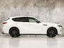 Mazda CX-60 2.5 e-SkyActiv PHEV Takumi 328Pk Automaat (PANORAMADAK, HEAD-UP DISPLAY, STOELKOELING/VERWARMING, BOSE, 360 CAMERA, TREKHAAK, KEYLESS, SFEERVERLICHTING, ADAPTIVE CRUISE, STUURWIEL VERWARMD, NIEUWE APK, NIEUWSTAAT)