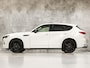 Mazda CX-60 2.5 e-SkyActiv PHEV Takumi 328Pk Automaat (PANORAMADAK, HEAD-UP DISPLAY, STOELKOELING/VERWARMING, BOSE, 360 CAMERA, TREKHAAK, KEYLESS, SFEERVERLICHTING, ADAPTIVE CRUISE, STUURWIEL VERWARMD, NIEUWE APK, NIEUWSTAAT)