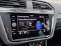 Volkswagen Tiguan 1.4 TSI e-Hybrid R-line 245pk Trekhaak Camera Carplay Stuur, Stoelverwarming