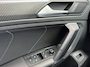 Volkswagen Tiguan 1.4 TSI e-Hybrid R-line 245pk Trekhaak Camera Carplay Stuur, Stoelverwarming