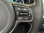 Kia Niro EV e-Niro ExecutiveLine 64 kWh | Warmtepomp | Trekhaak Afneembaar + 13-Polige Stekker | Elektrisch verstelbare Voorstoelen | Bestuurdersstoel + Geheugen | Elektrisch Bedienbaar Schuif / Kanteldak | Stoelverwarming + Stoelkoeling | Stuurverwarming | JBL Geluidsinstallatie | Parkeersensoren Voor + Achter | Licht + Regensensor | Cruise Control Adaptief | Dodehoekdetectie