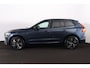 Volvo XC60 T6 Recharge AWD Plus Dark - Panorama/schuifdak - IntelliSafe Assist & Surround - 360º Camera - Harman Kardon audio - Verwarmde voorstoelen, stuur & achterbank - Parkeersensoren voor & achter - Elektr. bedienb. voorstoelen met geheugen - Head up display - Draadloze tel. lader - Inklapbare trekhaak - 19'' LMV